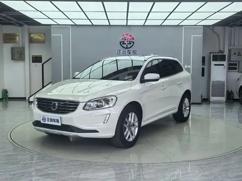 Volvo XC60, 2016