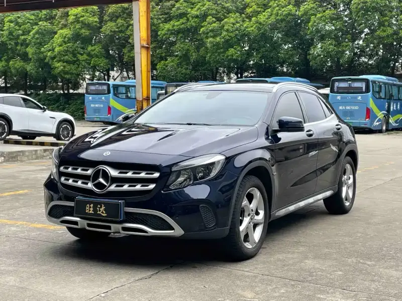 Mercedes-Benz GLA, 2018