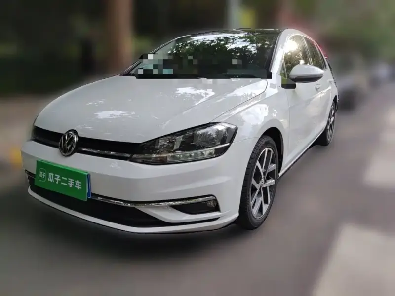 Volkswagen Golf, 2020