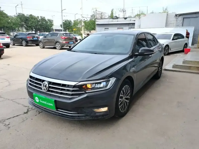 Volkswagen Sagitar, 2020