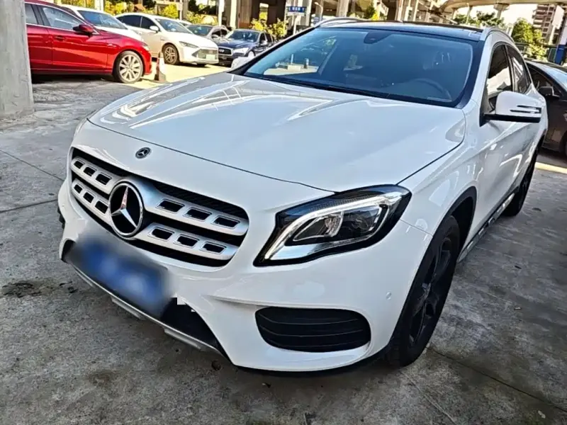 Mercedes-Benz GLA, 2019