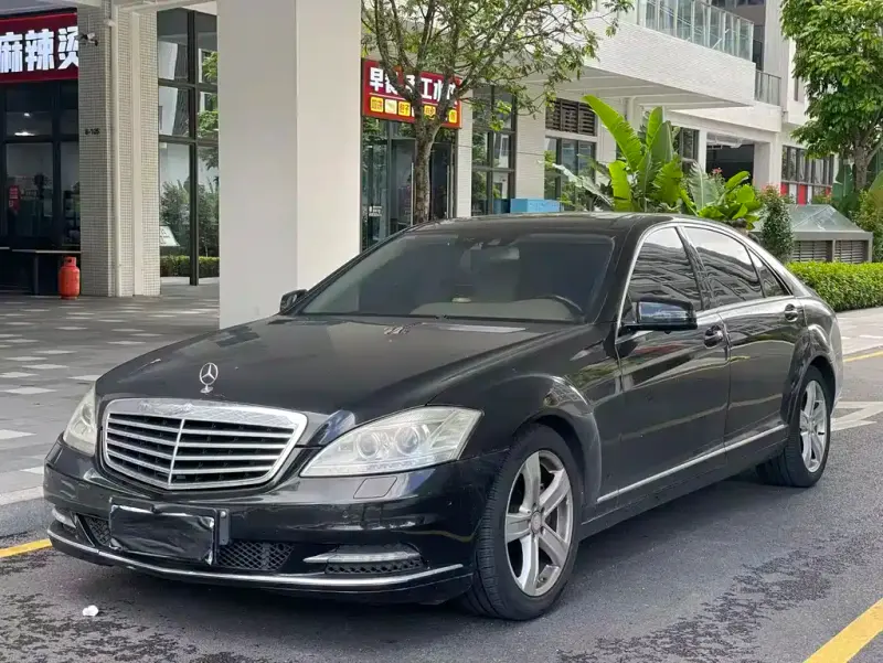 Mercedes-Benz S-Class, 2011