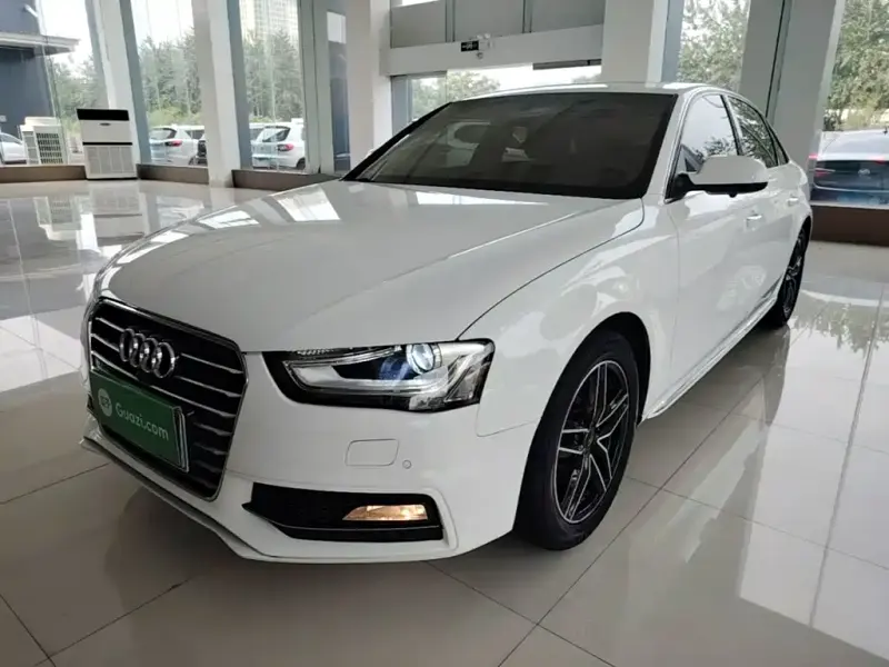 Audi A4L, 2016