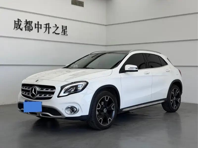 Mercedes-Benz GLA, 2017