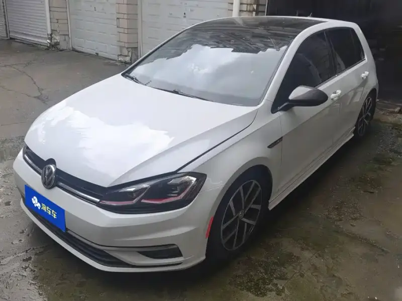 Volkswagen Golf, 2020