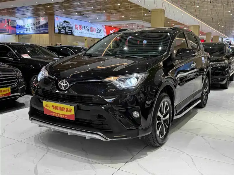 Toyota RAV4, 2017