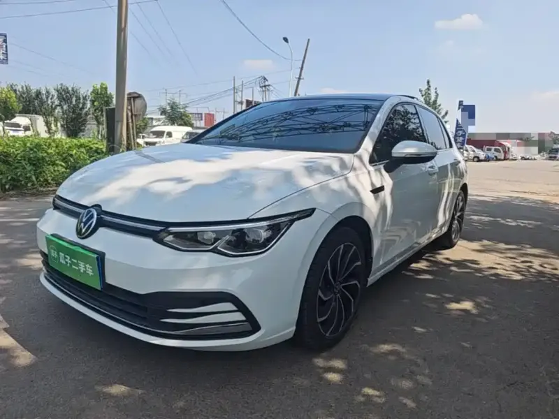 Volkswagen Golf, 2021