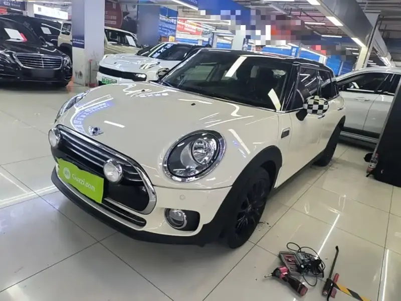 MINI Clubman, 2016
