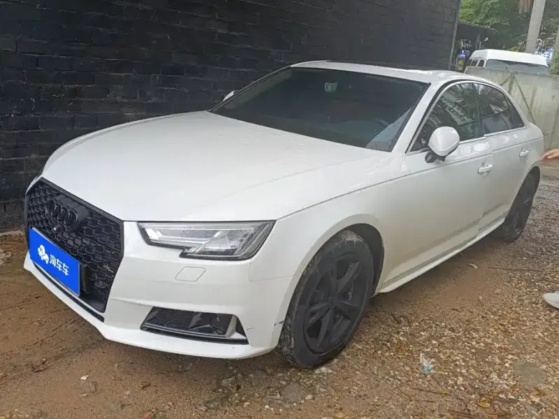 Audi A4L, 2017