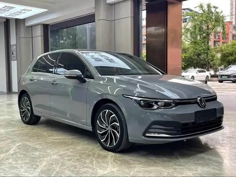 Volkswagen Golf, 2021