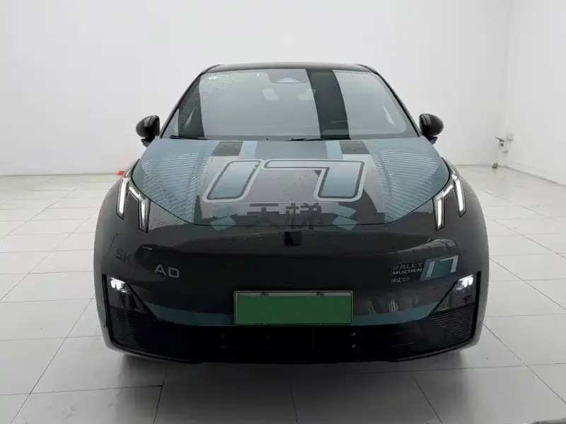 Lynk & Co Z20, 2024