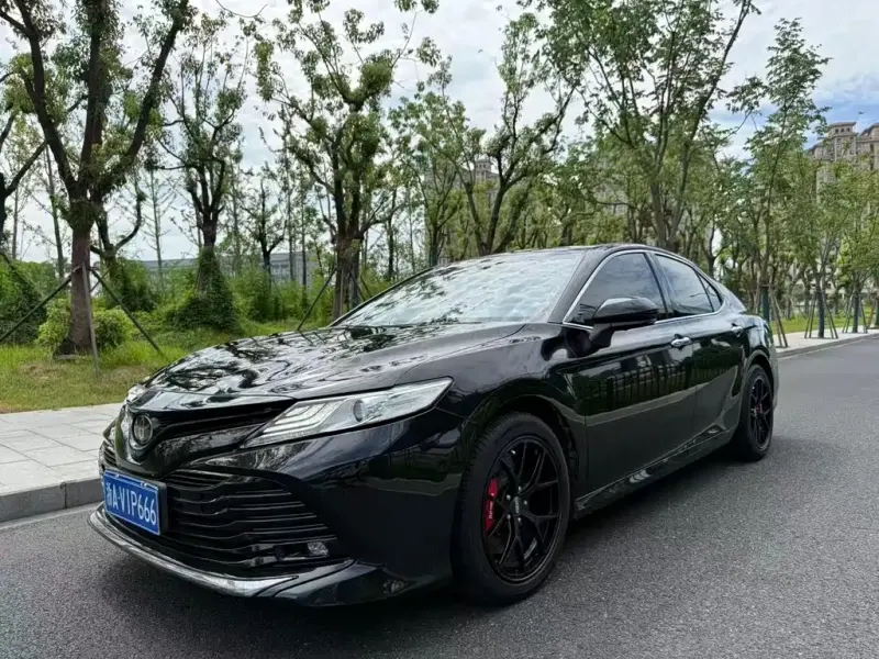 Toyota Camry, 2018