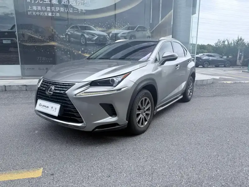 Lexus NX, 2018