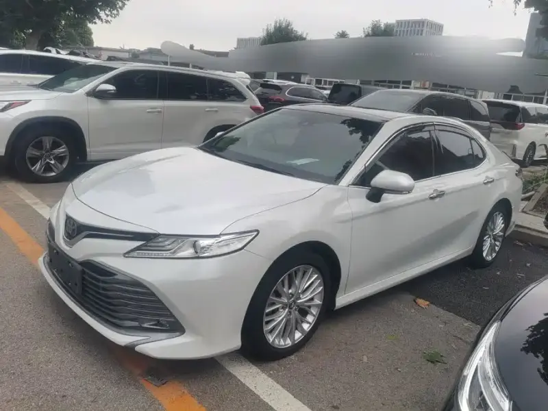 Toyota Camry, 2019