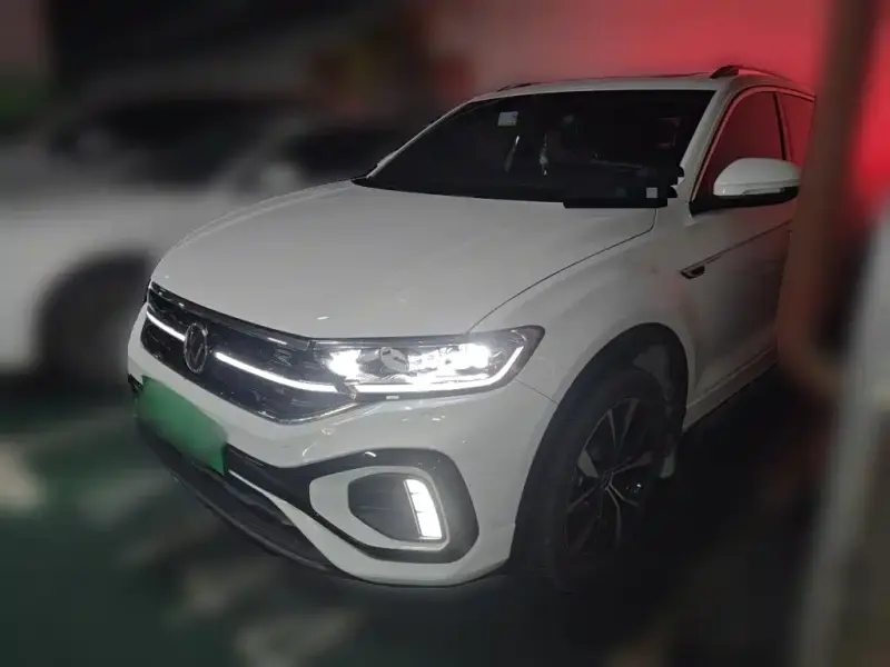 Volkswagen T-Roc, 2023
