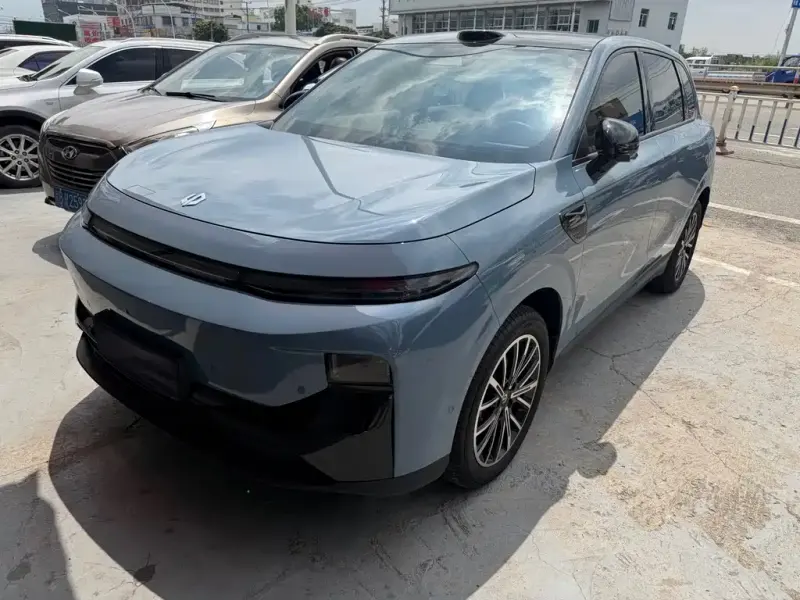 Leapmotor B10, 2025