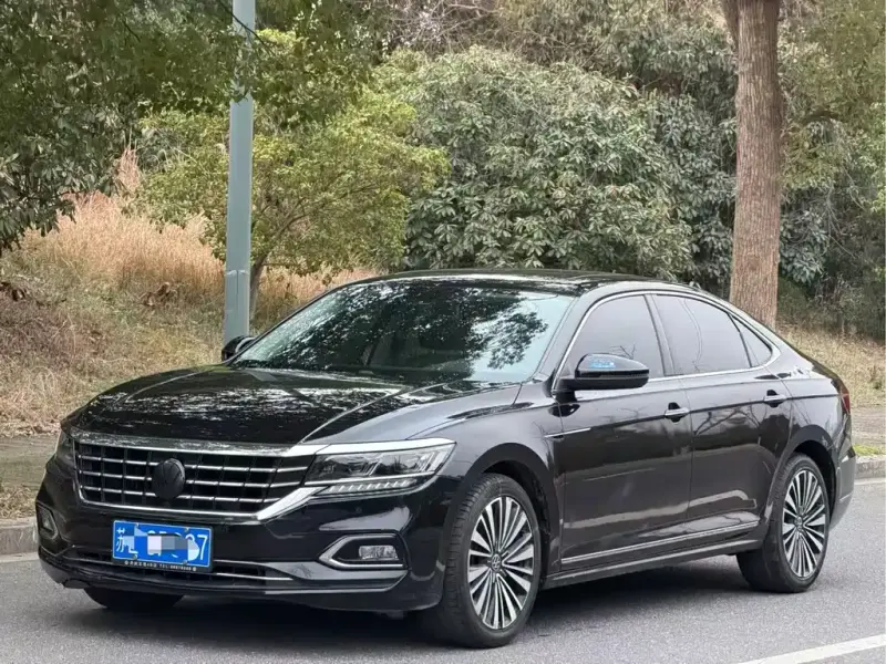 Volkswagen Passat, 2021
