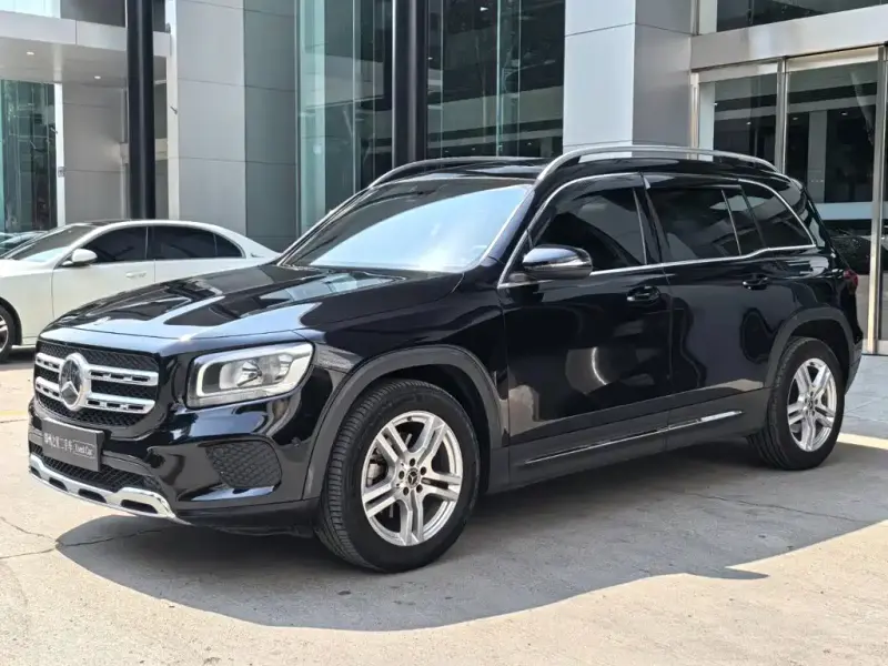 Mercedes-Benz GLB, 2021