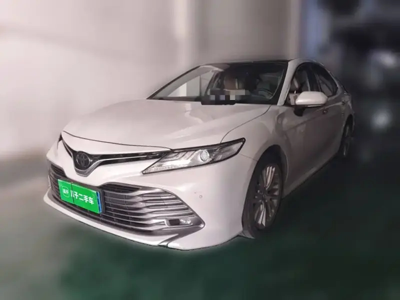 Toyota Camry, 2020