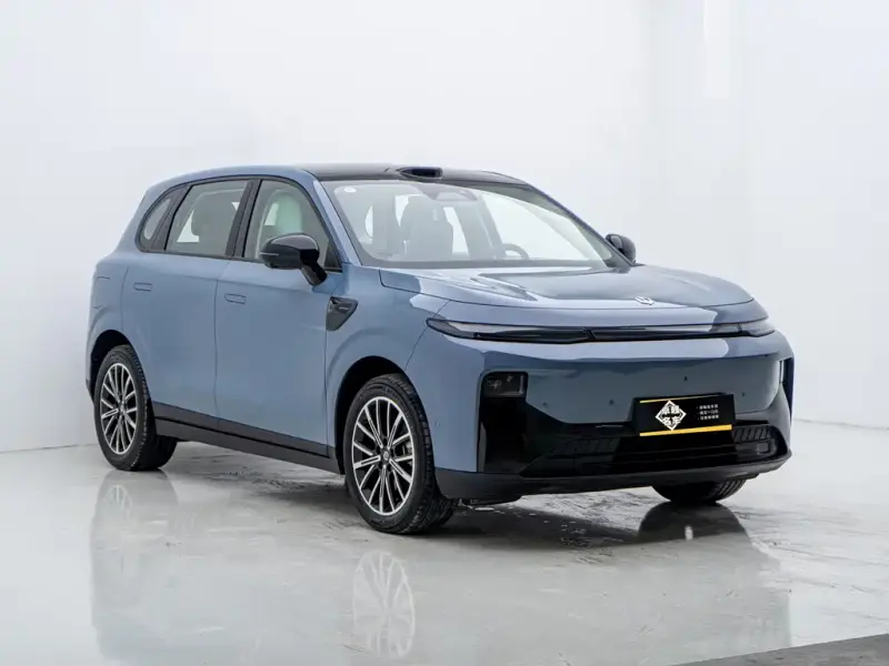 Leapmotor B10, 2025