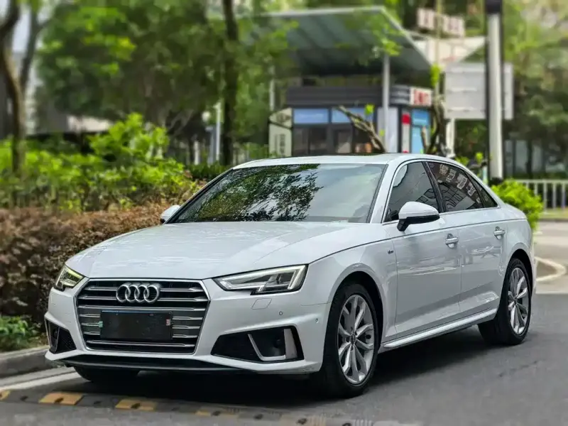 Audi A4L, 2019