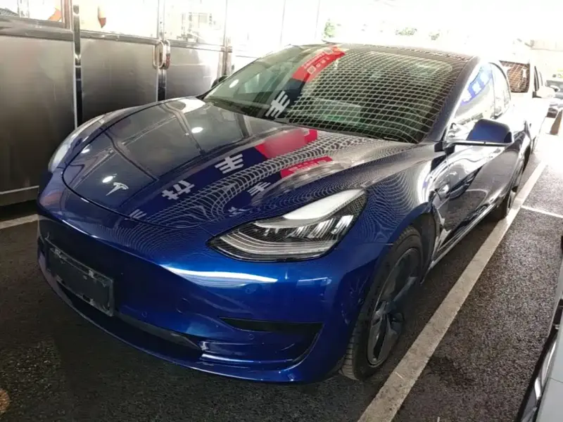 Tesla Model 3, 2020