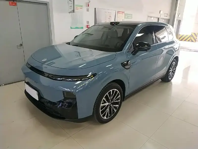 Leapmotor B10, 2025
