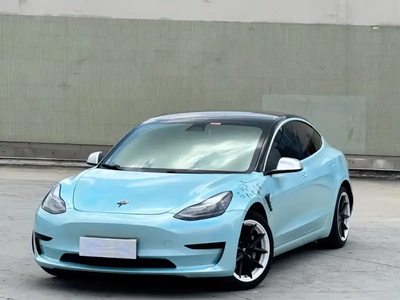Tesla Model 3, 2021