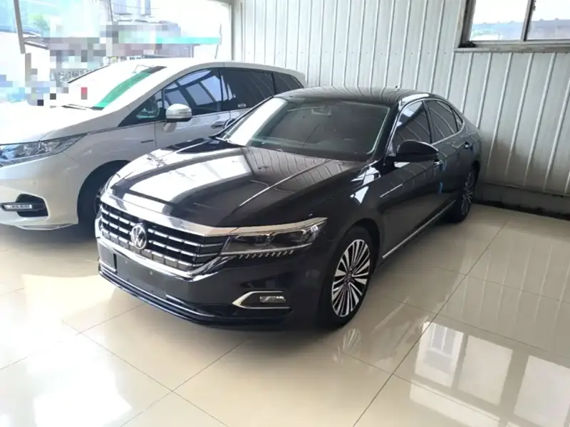 Volkswagen Passat, 2021