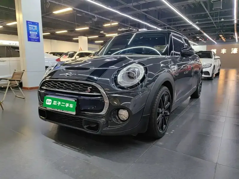 MINI Mini, 2018