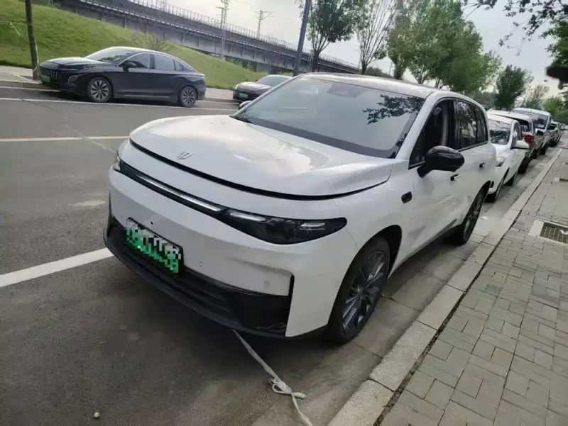 Leapmotor C10, 2025