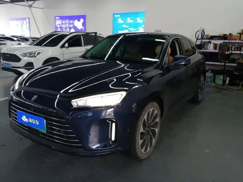 AITO M5, 2022