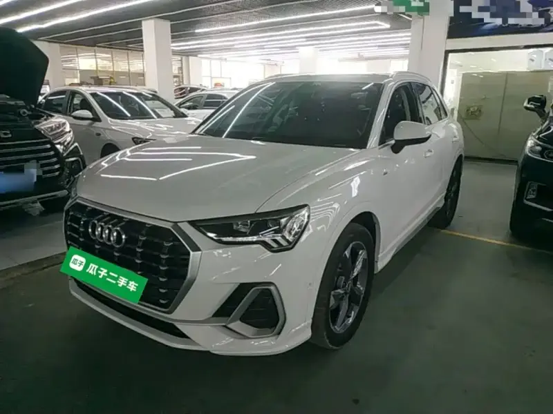 Audi Q3, 2021