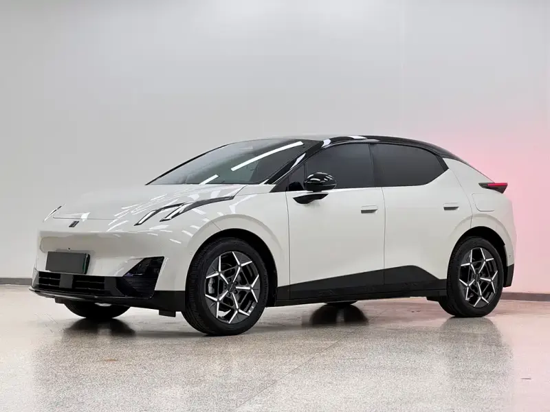 Lynk & Co Z20, 2025