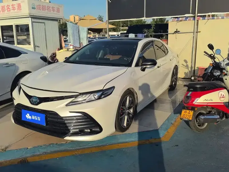 Toyota Camry, 2021