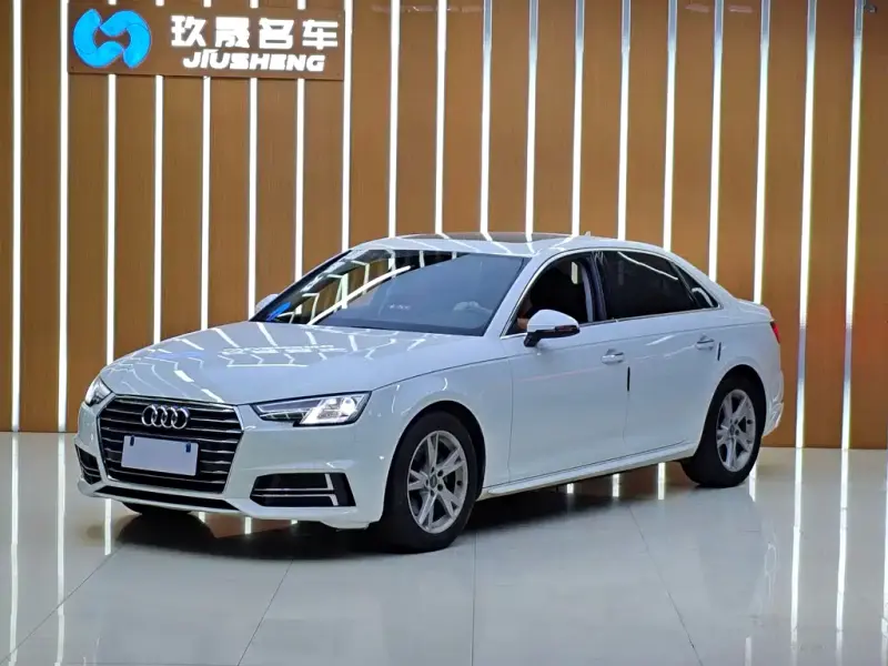 Audi A4L, 2019
