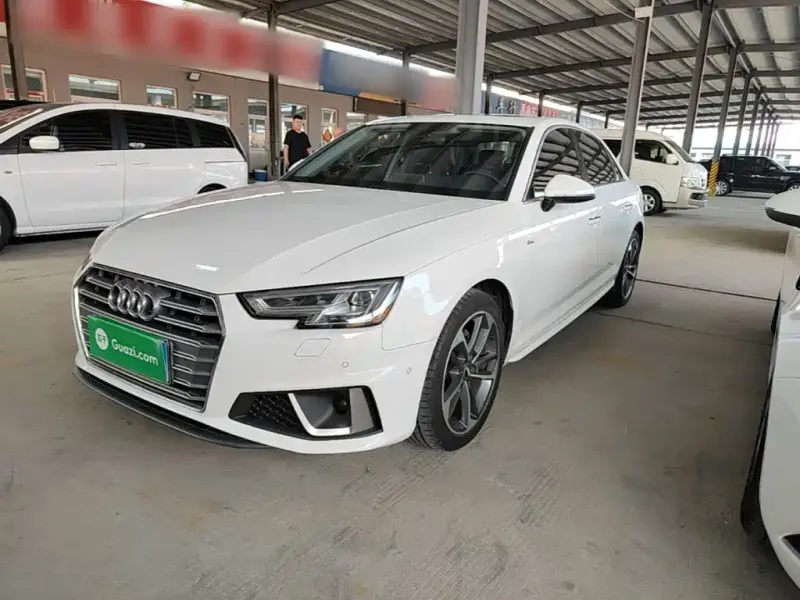Audi A4L, 2019