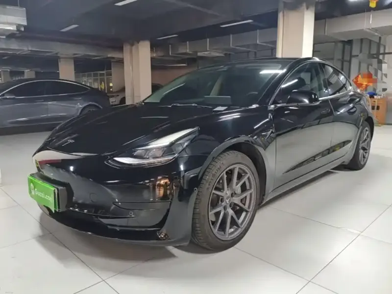 Tesla Model 3, 2022