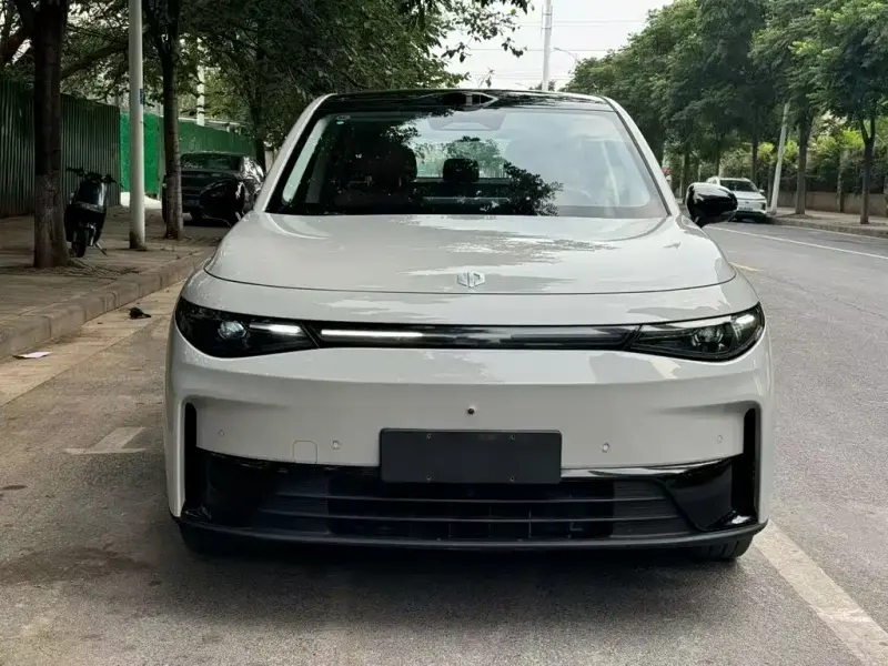 Leapmotor C10, 2025