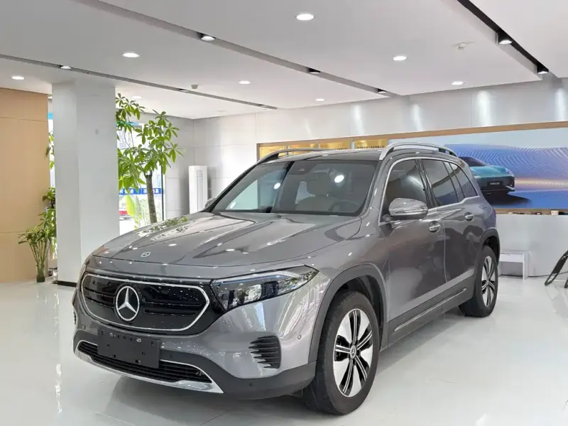 Mercedes-Benz EQB, 2023