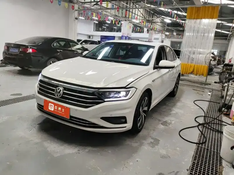Volkswagen Sagitar, 2022