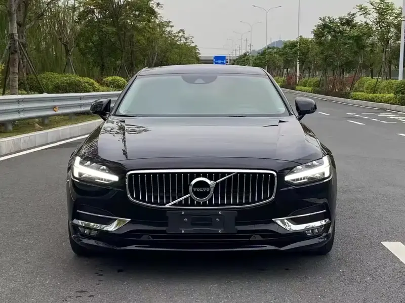 Volvo S90, 2020