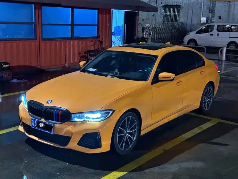 BMW 3 Series, 2022