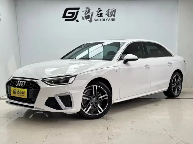 Audi A4L, 2021