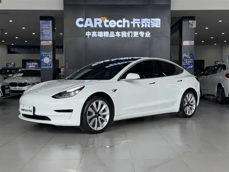 Tesla Model 3, 2020