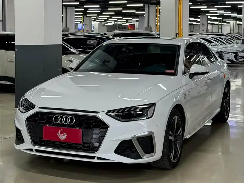 Audi A4L, 2021