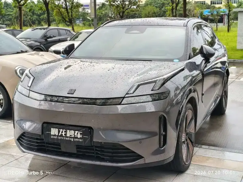 Lynk & Co 08 EM-P, 2023