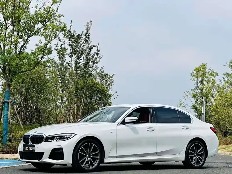 BMW 3 Series, 2021