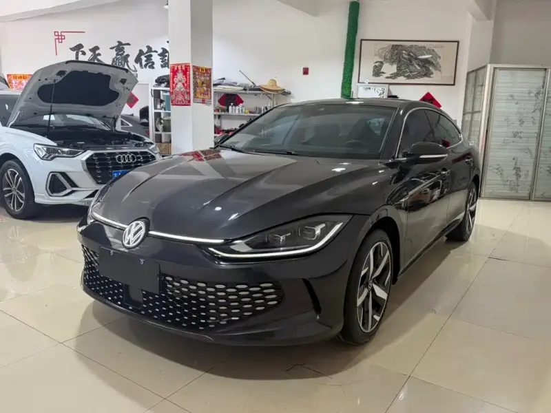 Volkswagen Lamando, 2023