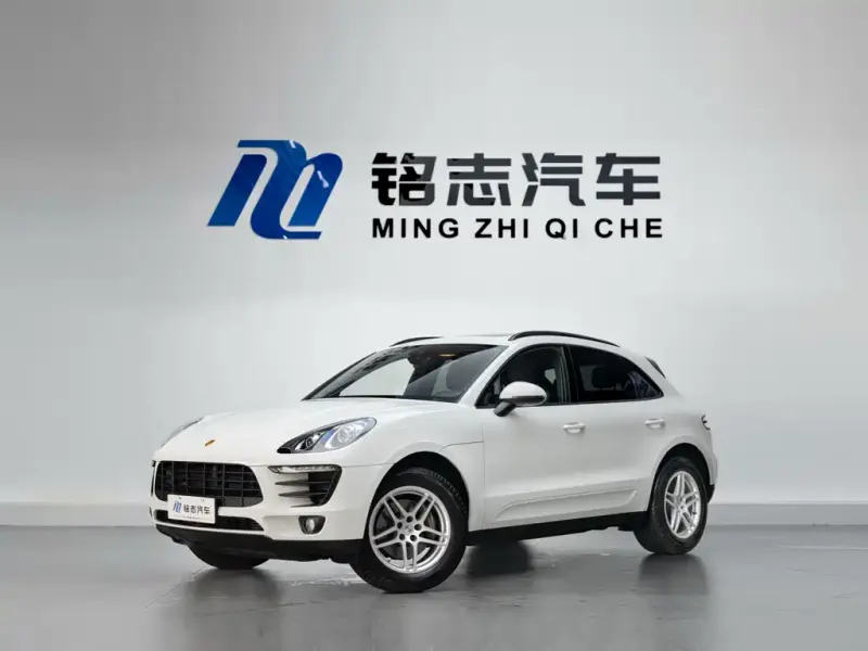 Porsche Macan, 2016